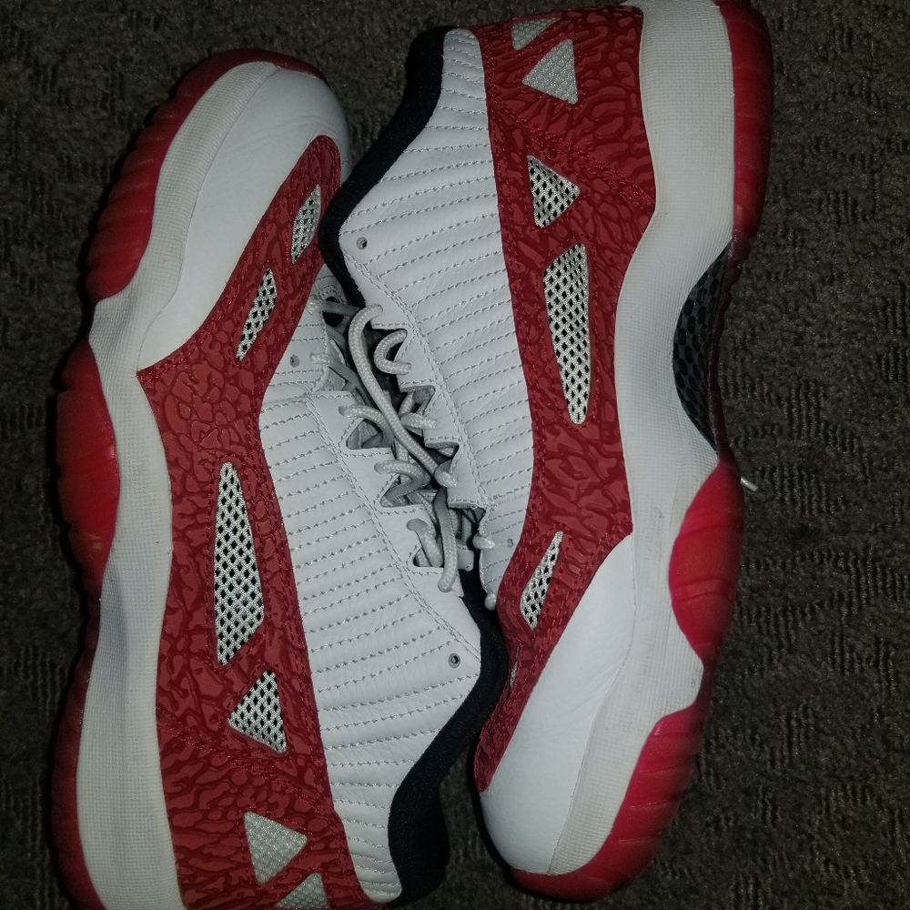 Nike air jordan 11 retro